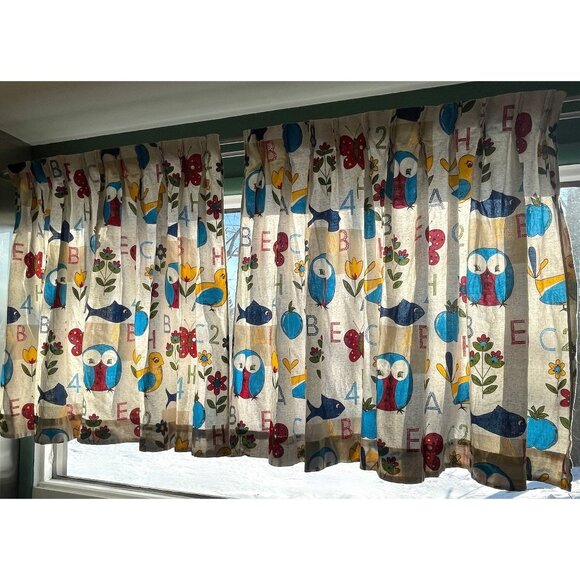 Vintage 70s nursery curtains, children bedroom, retro kitsch pleated panels - Picture 3 of 10